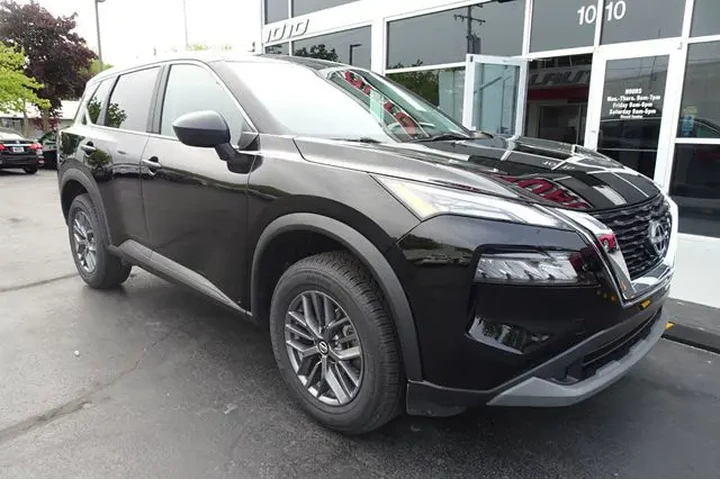 $22999 : 2023 Rogue image 2
