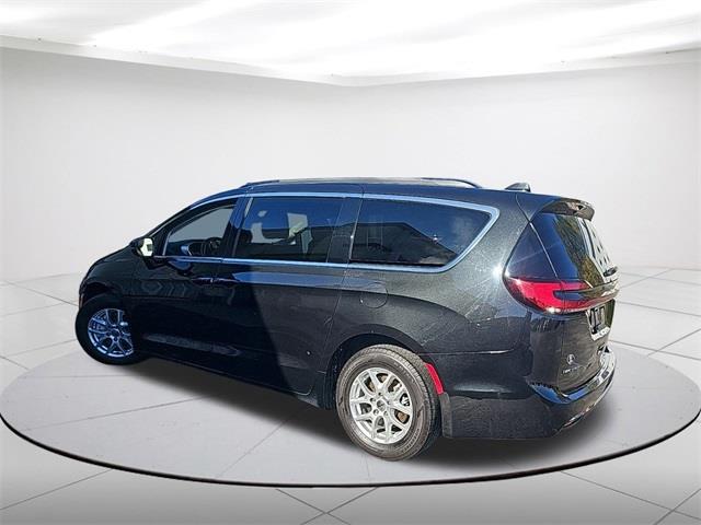 $22990 : Pre-Owned 2022 Pacifica Touri image 3