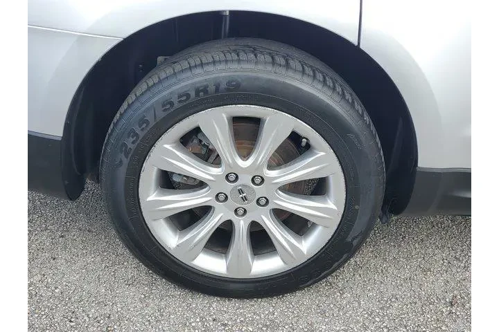 $15990 : Lincoln MKT 2018 Premiere 4d image 7