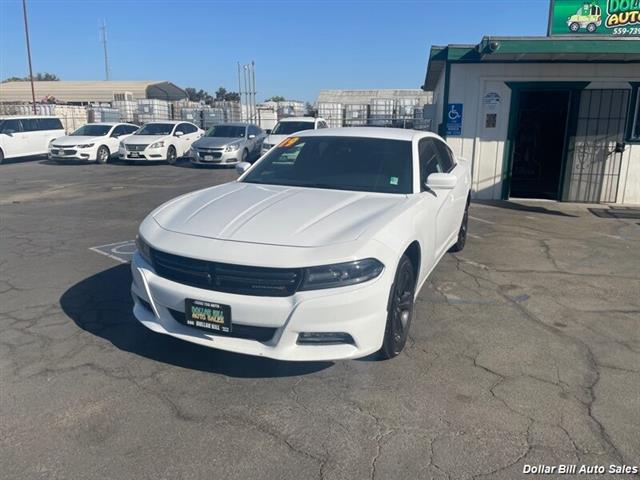 $17950 : 2019 Charger SXT Sedan image 3