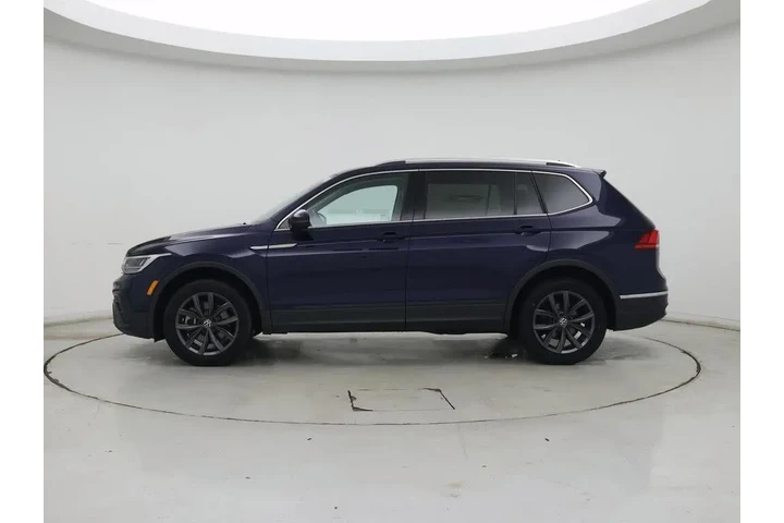 $21998 : Volkswagen Tiguan 2023 SE 4d image 3