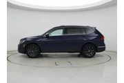 $21998 : Volkswagen Tiguan 2023 SE 4d thumbnail