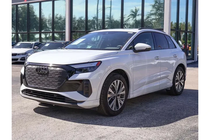 $30990 : Audi Q4 e-tron 2025 Premium image 9