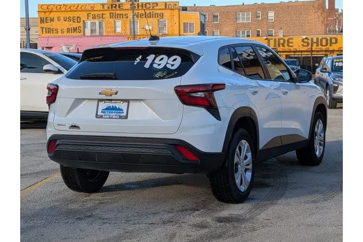 $19994 : Chevrolet Trax 2025 LS 4dr C image 3