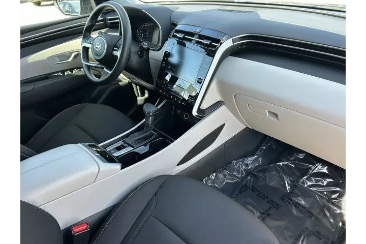 $21945 : Hyundai TUCSON 2024 AWD SEL image 8