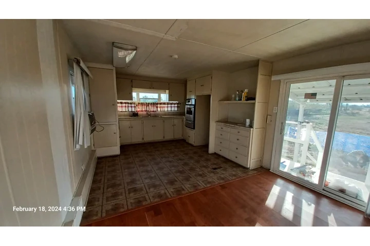 $1800 : MOBILE HOME FOR RENT (PHELAN) image 8