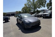 $29000 : Tesla Model Y 2021 AWD Long thumbnail