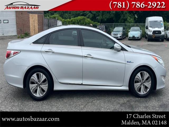 $8500 : Used 2015 Sonata Hybrid 4dr S image 7