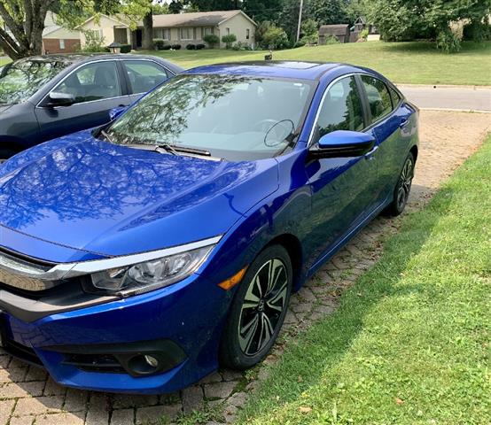 $9000 : 2017 Honda Civic EX-L Sedan 4D image 2