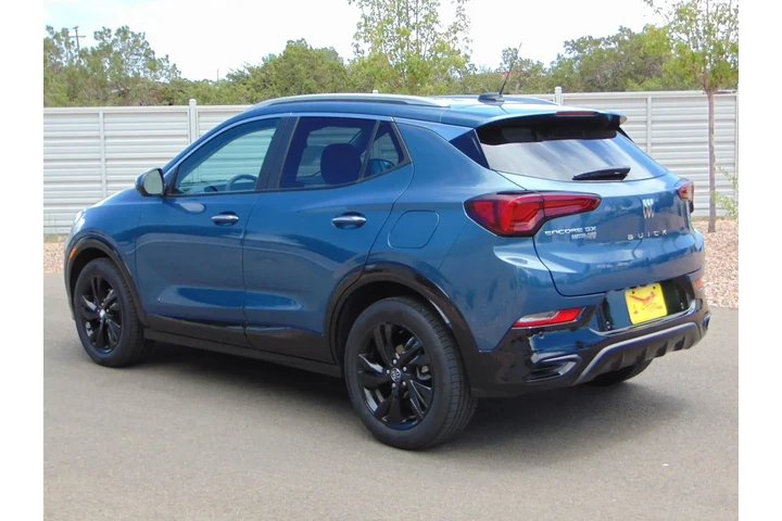 $27774 : 2025 Encore GX Sport Touring image 6