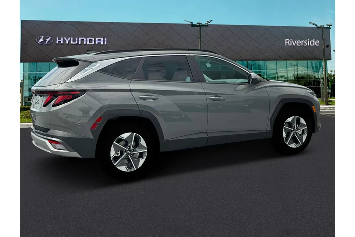 $25991 : Hyundai TUCSON 2025 SEL 4dr image 8