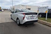 $17900 : 2017 Prius Four thumbnail