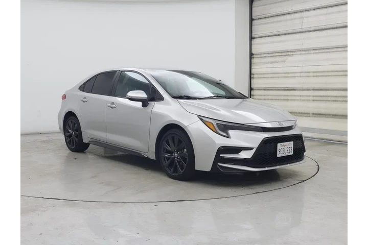 $23998 : Toyota Corolla 2023 SE 4dr S image 1