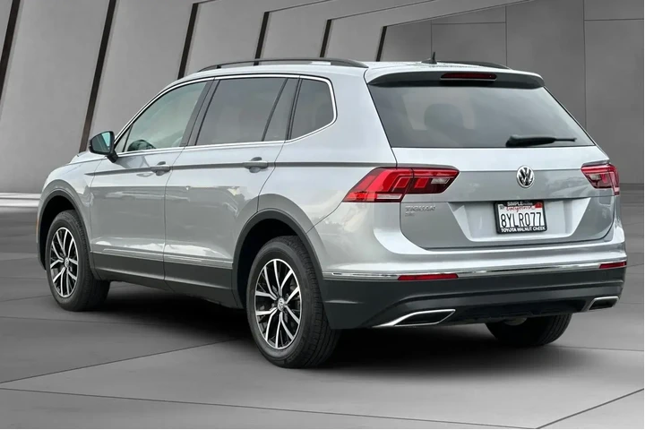 $20000 : Volkswagen Tiguan 2021 SE 4d image 10
