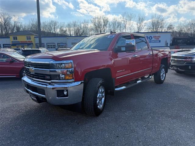 $29990 : 2015 Silverado 2500HD image 7