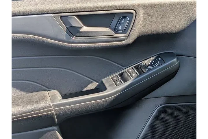 $19988 : Ford Escape 2023 AWD Active image 10