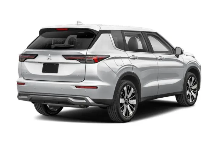$30900 : Mitsubishi Outlander 2025 AW image 3