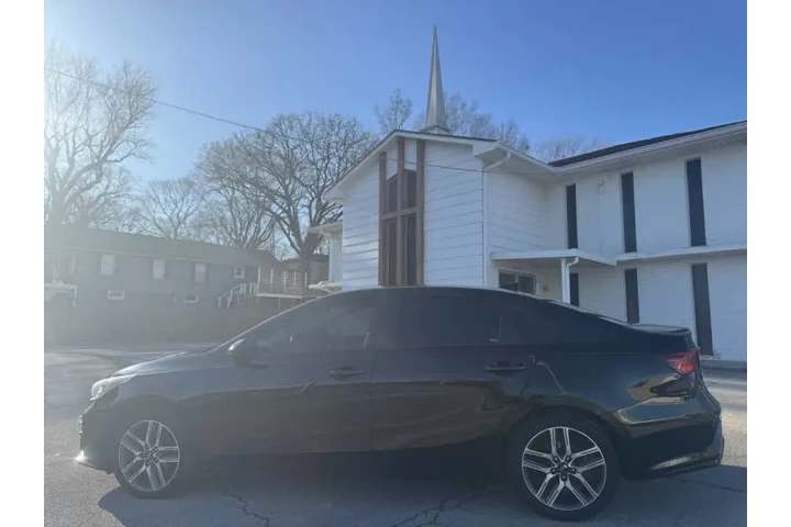 $7999 : 2019 Forte S image 8