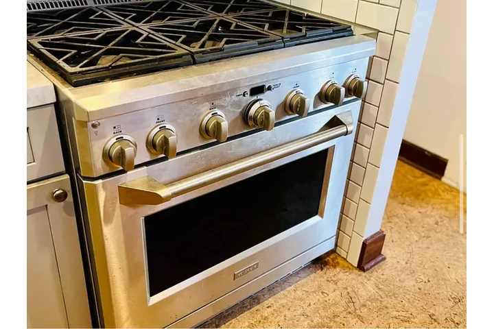$1500 : Located in desirable Mid-City image 6