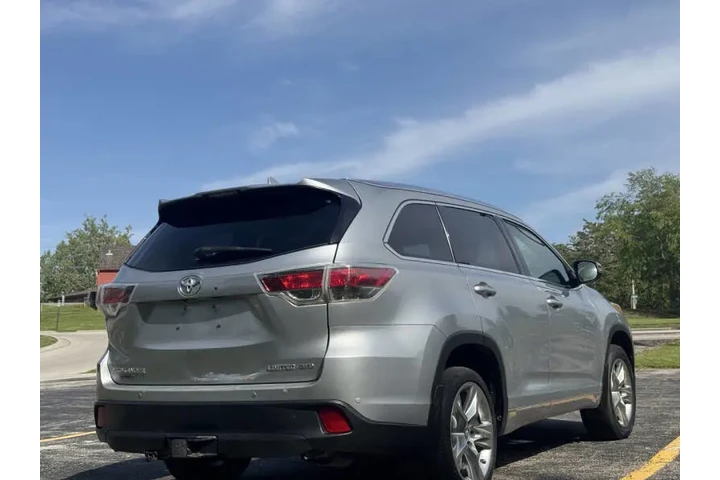 $13999 : 2016 Highlander Limited image 6