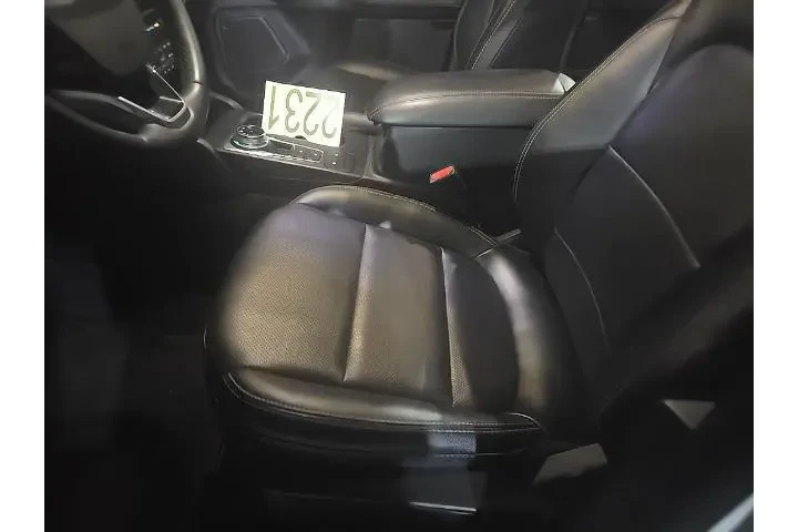 $19850 : Ford Escape 2022 SEL 4dr SUV image 9