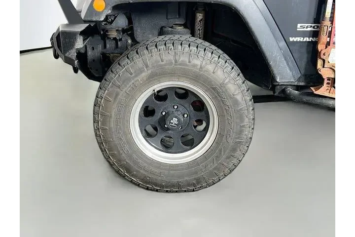 $18975 : Jeep Wrangler 2017 4x4 Sport image 10