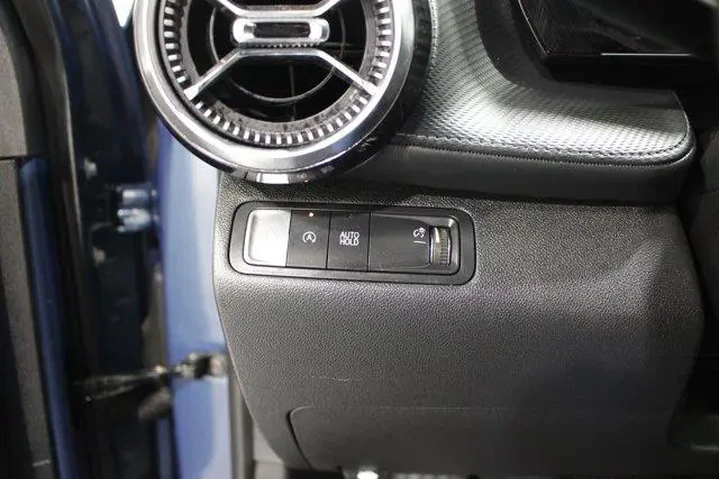 $24982 : Chevrolet Equinox 2025 LT 4d image 9