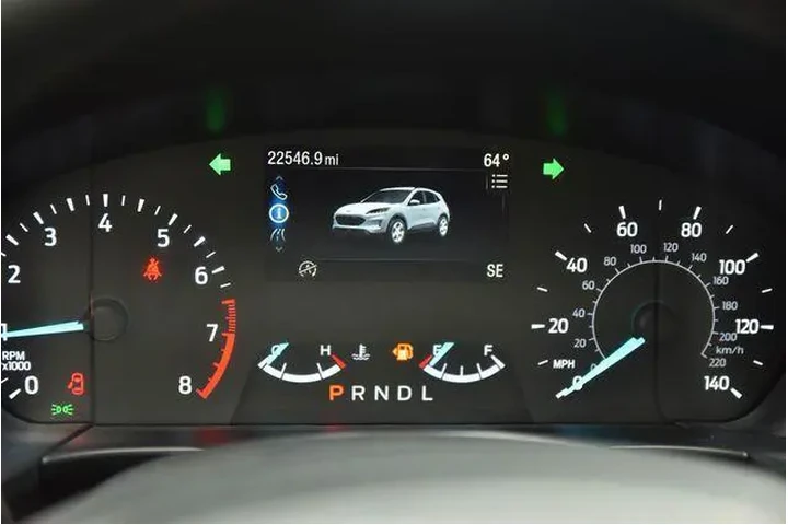 $19506 : Ford Escape 2022 SE 4dr SUV image 4