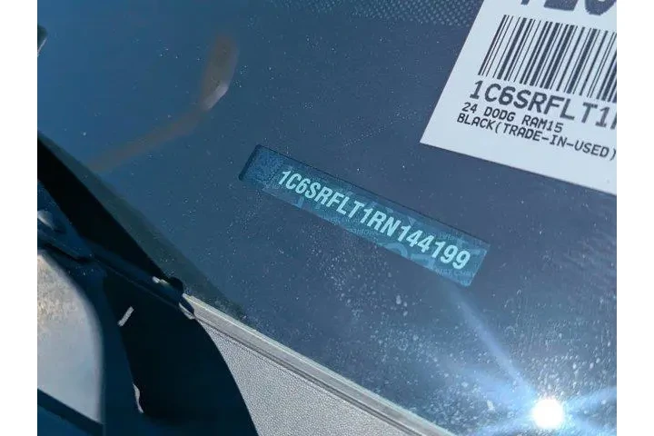 Ram 1500 2024 4x4 Rebel 4dr image 6