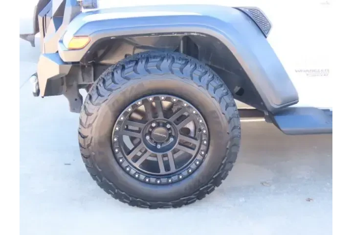 $16911 : Jeep Wrangler Unlimited 2018 image 5