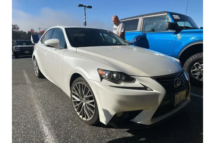 $17500 : Lexus IS 250 2014 4dr Sedan image 5