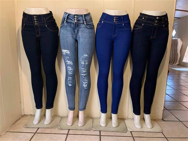 $3232731460 : JEANS COLOMBIANOS $13 image 1
