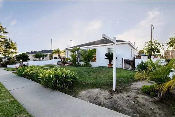 $2780 : Hermosa casa🏠en West Covin 🏠 image 1