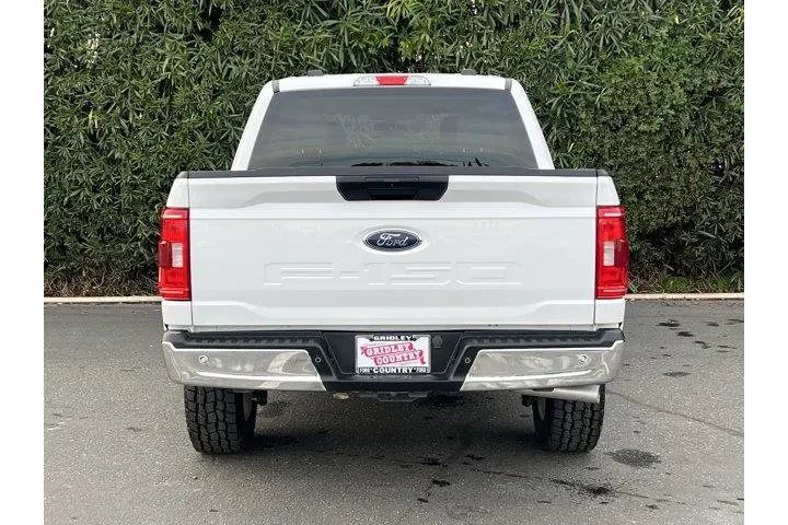 $39988 : Ford F-150 2023 4x4 XLT 4dr image 6