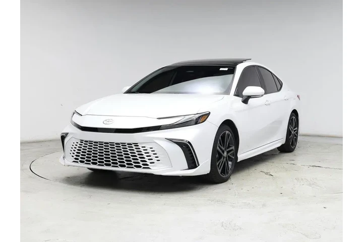 $33998 : Toyota Camry 2025 XSE 4dr Se image 4