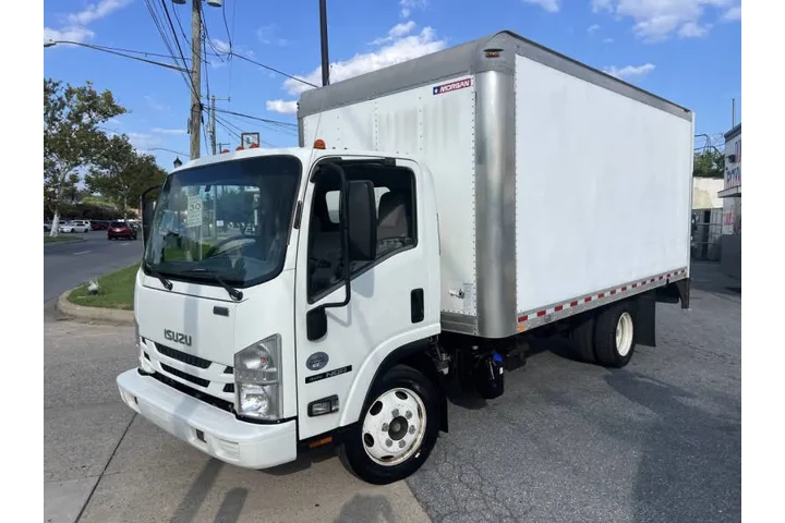 $16900 : 2018 NQR image 2