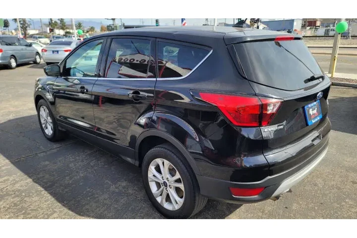 $13995 : 2019 Escape SE image 6