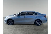 $23340 : Kia Forte 2023 thumbnail