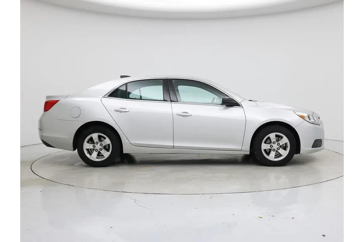$12998 : Chevrolet Malibu 2015 LS 4dr image 7