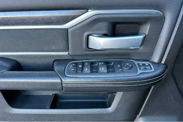 $39888 : Ram 2500 2024 4x4 Big Horn 4 image 10