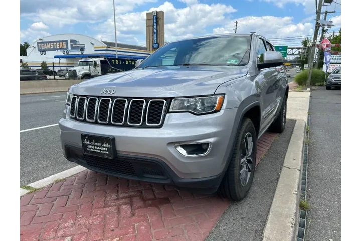 $13995 : 2018 Grand Cherokee Laredo E image 9