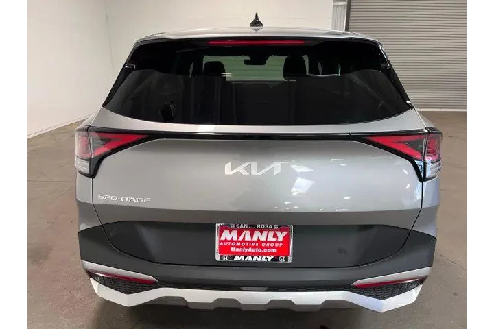 $19964 : Kia Sportage 2024 LX 4dr SUV image 4