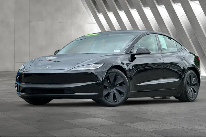 $35900 : Tesla Model 3 2024 AWD Long image 2