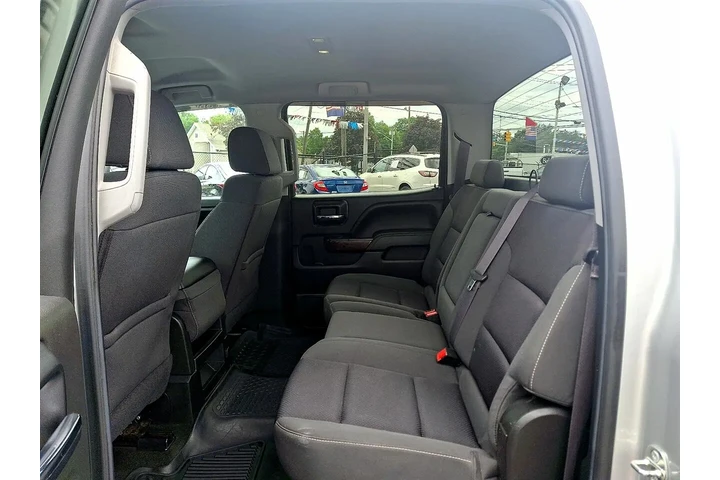 $27500 : 2017 GMC Sierra 1500 SLE Crew image 10