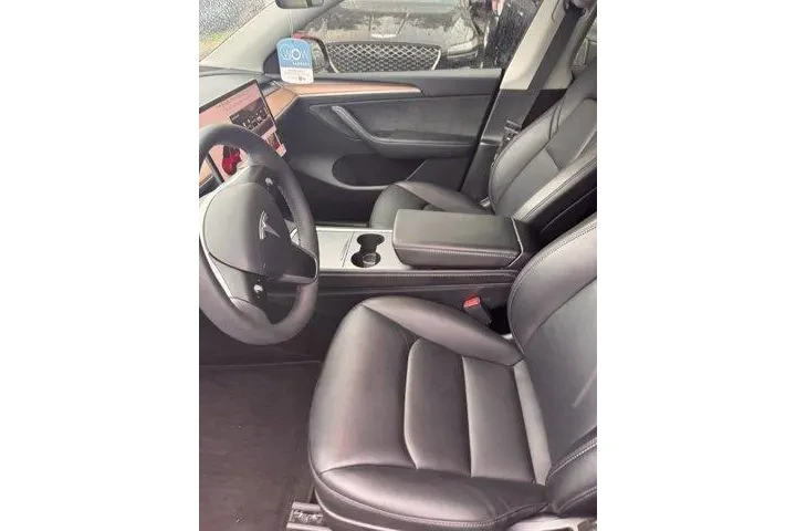 $34902 : Tesla Model Y 2024 AWD Long image 5