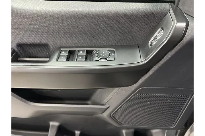 $37999 : Ford F-150 2023 4x4 XL 4dr S image 4