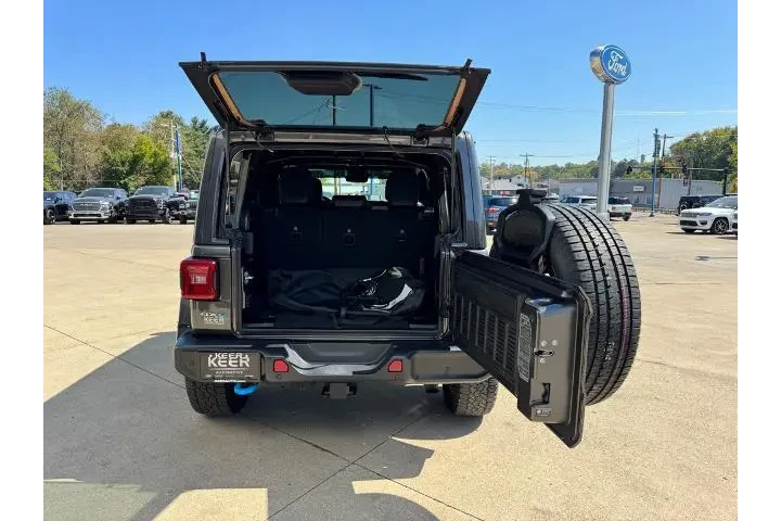 $36720 : Jeep Wrangler Unlimited 2022 image 6