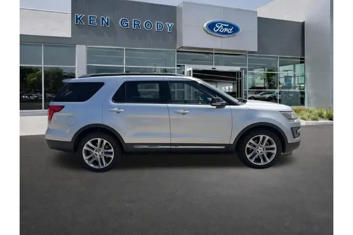 $18400 : Ford Explorer 2017 XLT 4dr S image 6