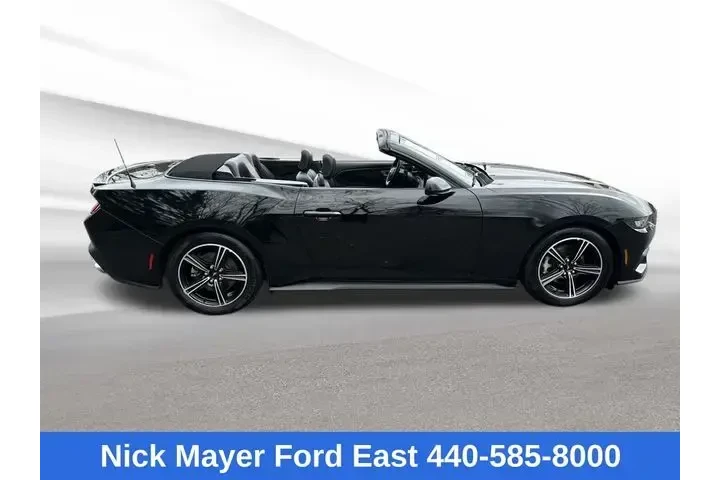$32995 : Ford Mustang 2025 EcoBoost 2 image 10
