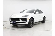 $39998 : Porsche Macan 2022 AWD 4dr S thumbnail